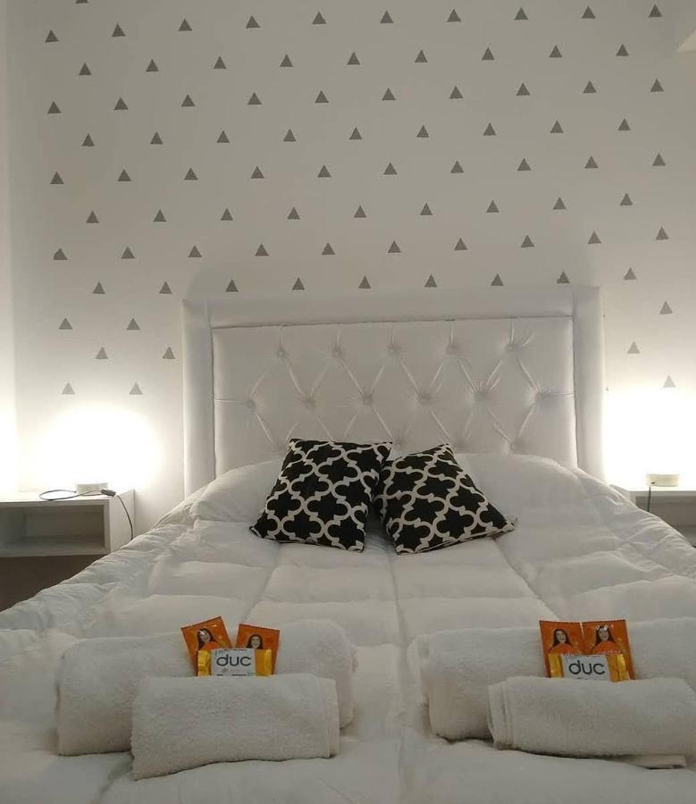Departamento Temporario Bahia Blanca Pleno Centro De La Ciudad Екстериор снимка